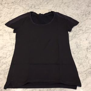 Lululemon short sleeve black shirt